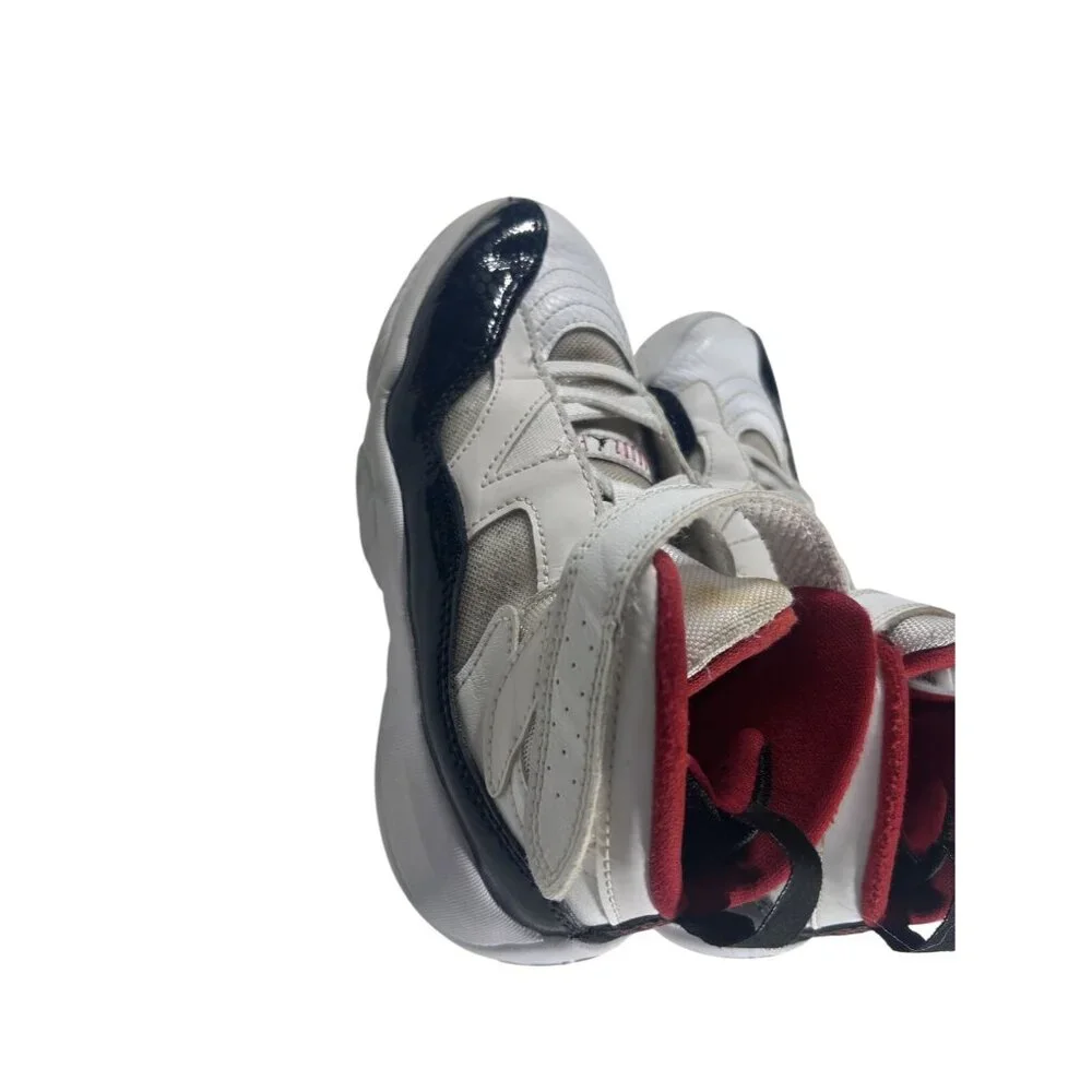 Jordan Jumpman Team II‎ White Black Gym Red Basketball Sneakers Mid Top Kids